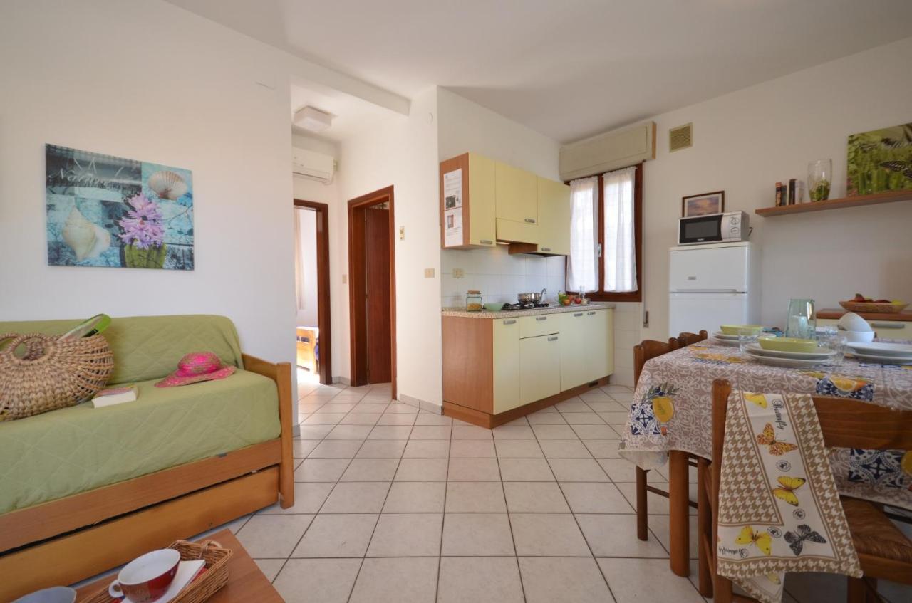 Villaggio Le Palme Линяно Сабиадоро Екстериор снимка