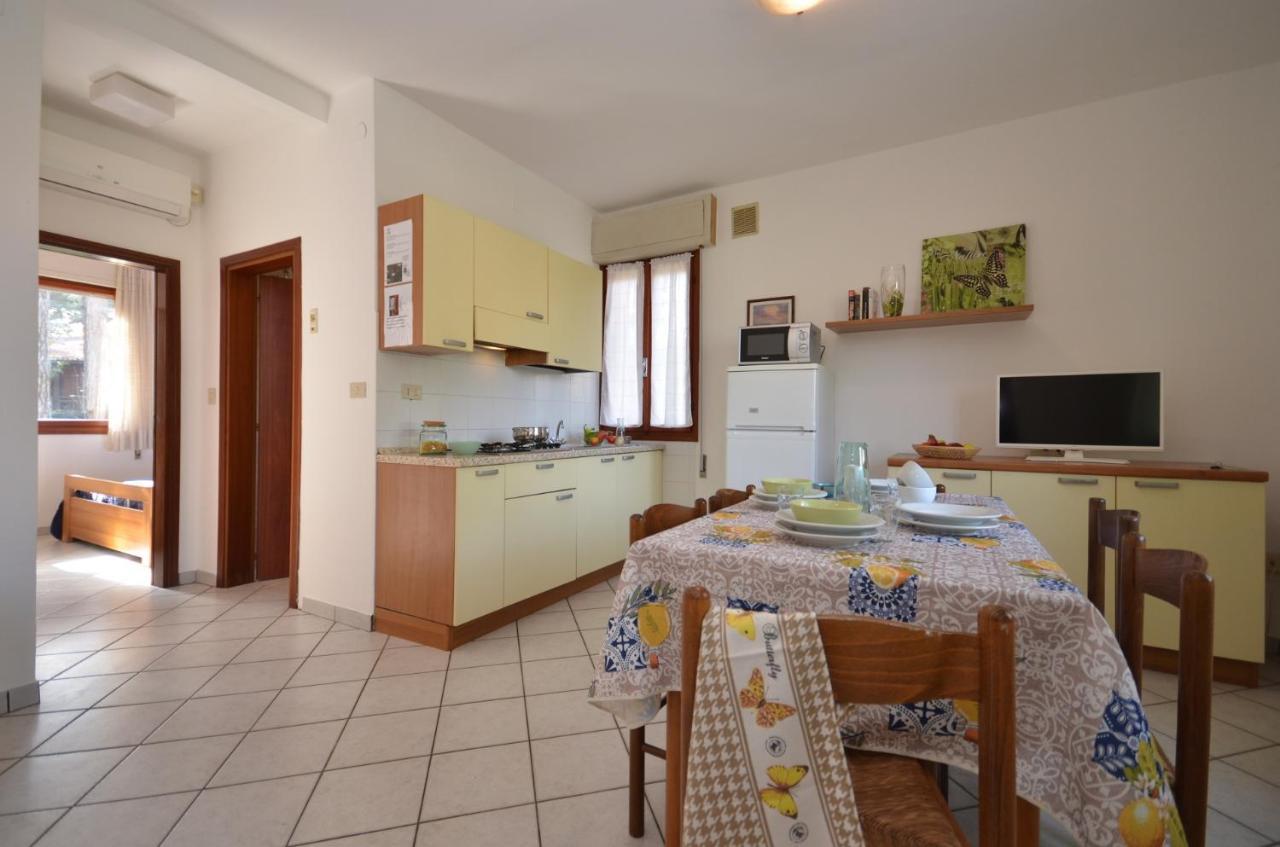 Villaggio Le Palme Линяно Сабиадоро Екстериор снимка